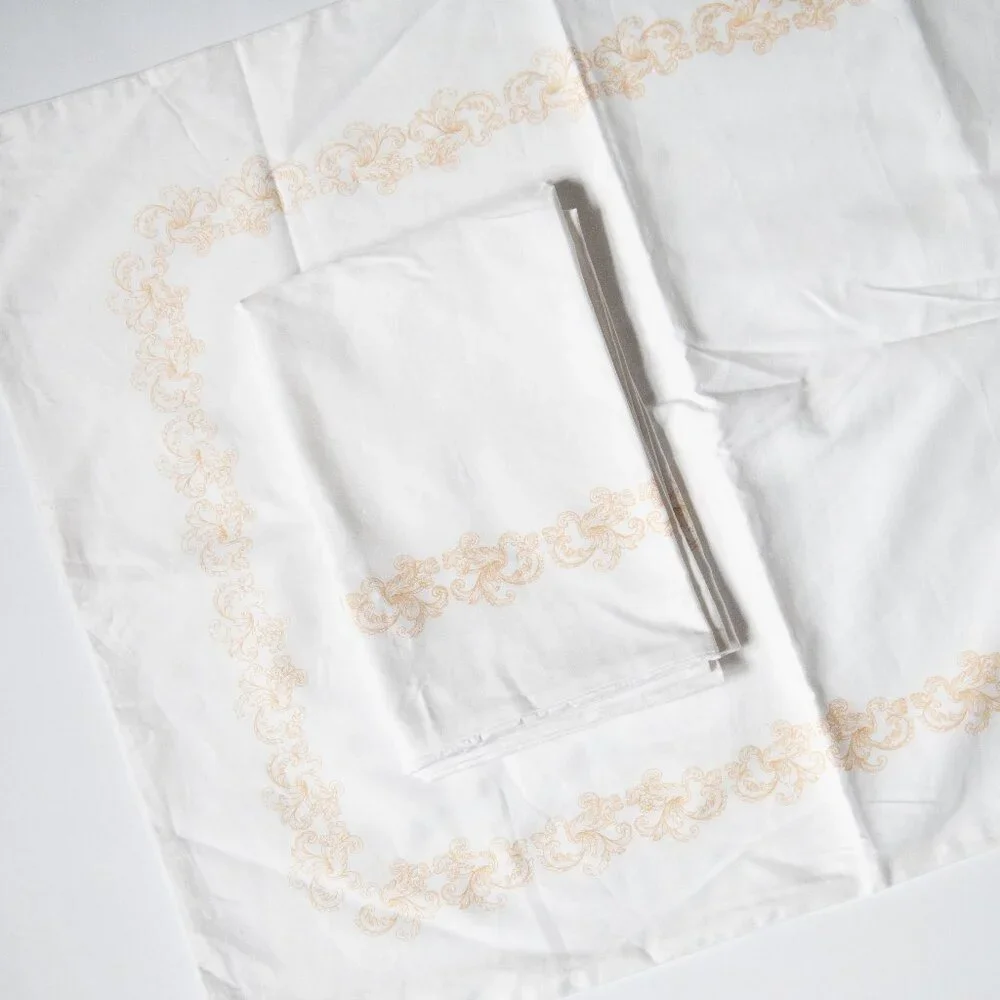 2 Pillowcases Hotel Du Cobb Dennis Basso Standard/Queen Size 100% Cotton